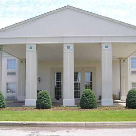 Moberly Inn & Suites Exterior foto