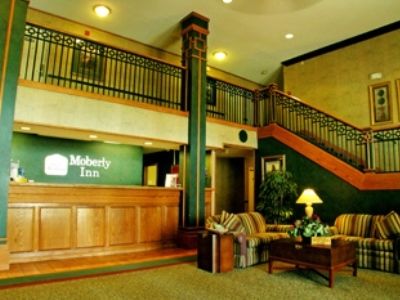 Moberly Inn & Suites Exterior foto